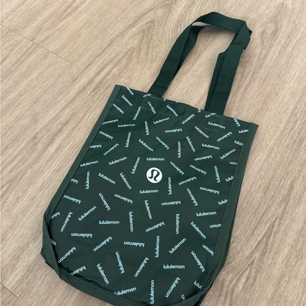 Lululemon Green Tote Bag